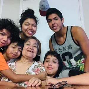 Meet your Posher, Briana